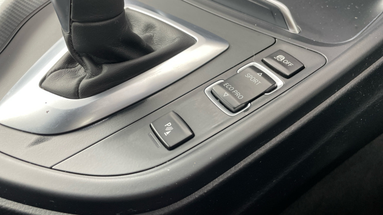 BMW 4 Series 440i M Sport 2dr Auto [Professional Media] Petrol Coupe